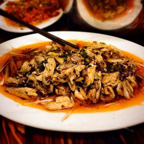 香辣的私房椒麻鸡煲