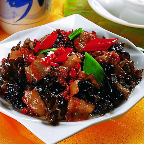 美容木耳炒肉