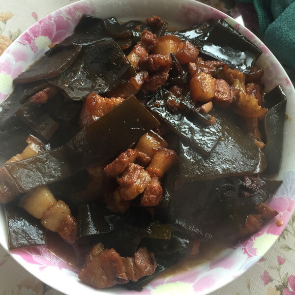 美味的海带结红烧肉
