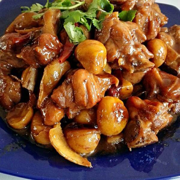 美味青椒杏鲍菇焖鸭