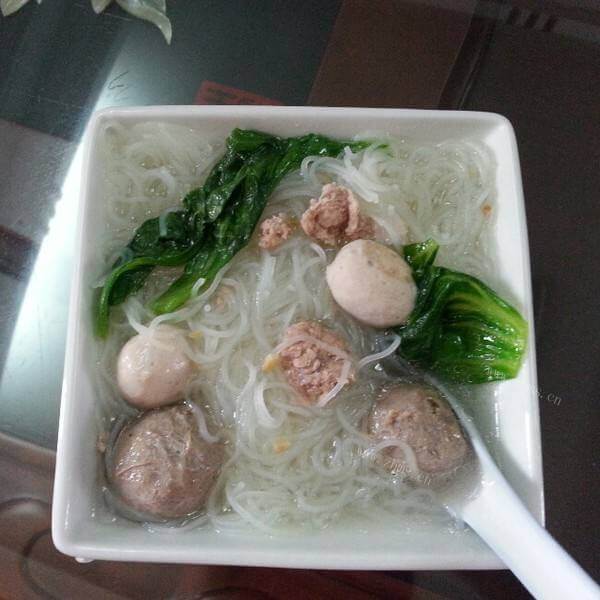 好喝的龙头鱼青菜煮米粉汤