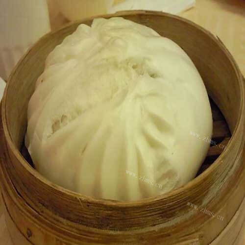 鲜美的莴笋叶大包