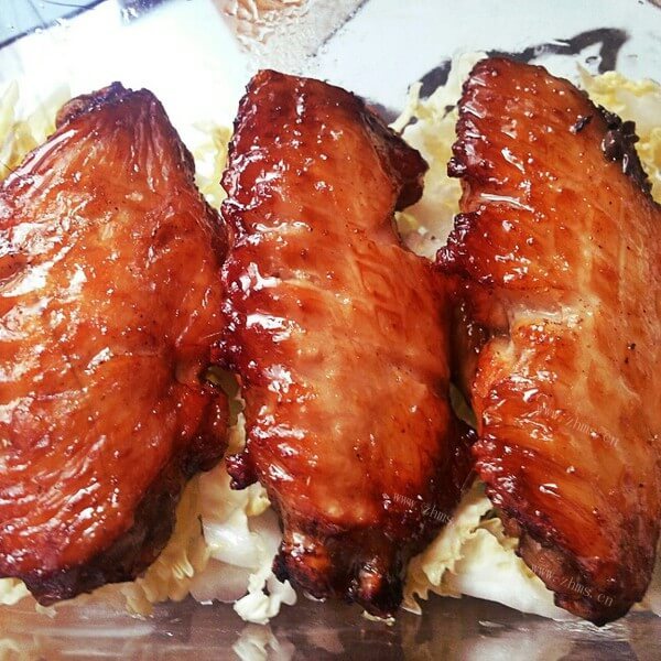 美味的新奥尔良烤翅包饭