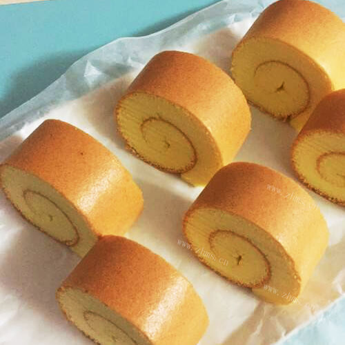 自制香甜的原味小四卷