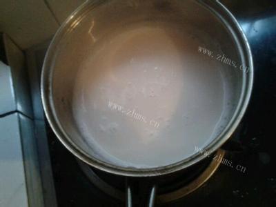 简单的自制奶茶做法图解2)