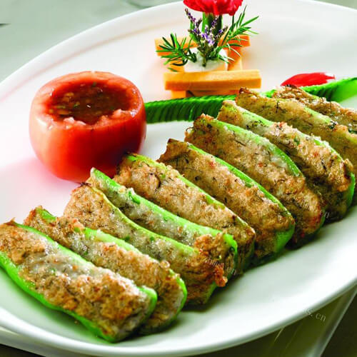 家常豆腐香菇酿青椒