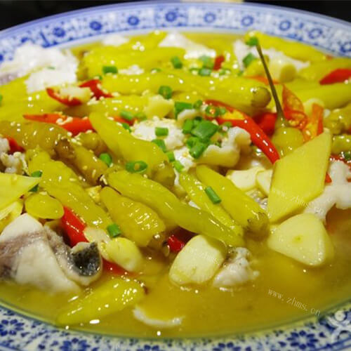 美味泡椒过水鲈鱼