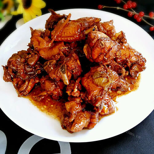 好吃的酱香鸡肉块