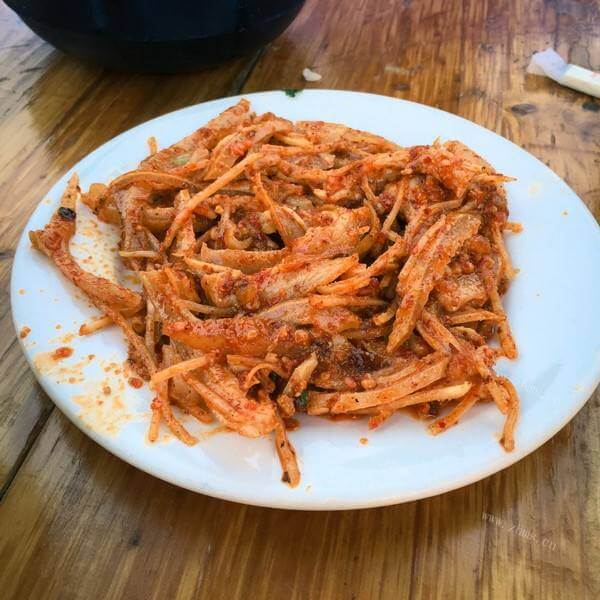 美味的土豆泥拌莜面