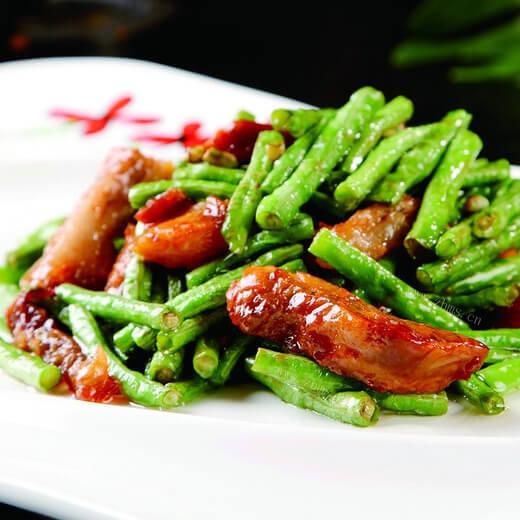 享受美食南乳烧肉