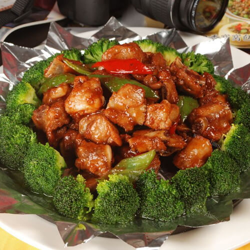营养美味的炭烧排骨