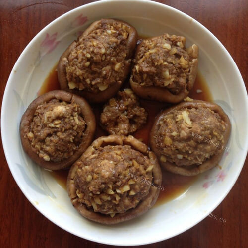 美味的香菇蒸猪肉