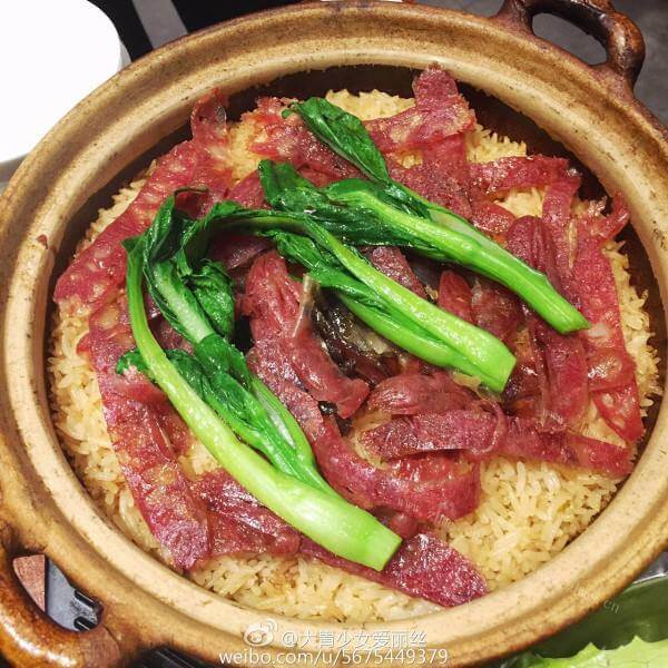 软糯喷香的香米煲仔饭