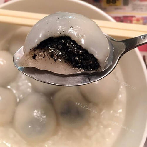 香甜的芝麻元宵