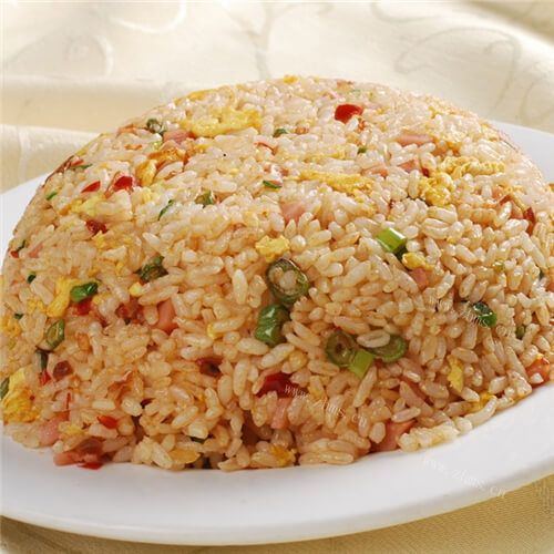 鲜美的乌鱼子炒饭 