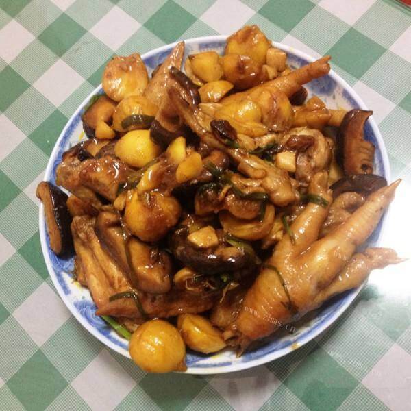 特别的红酒栗子鸡