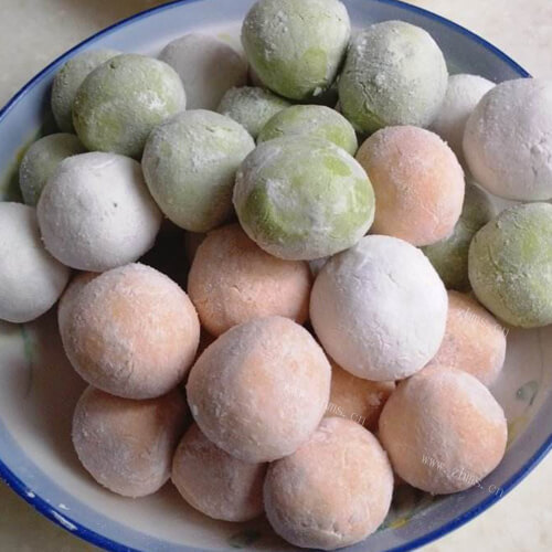 好吃的五彩嫩肉丸