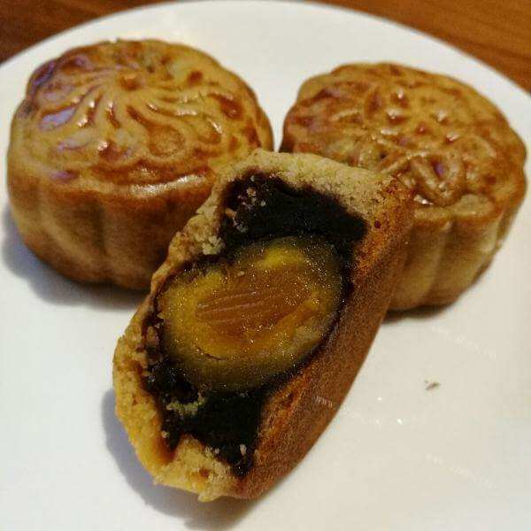 好吃紫薯红豆沙月饼