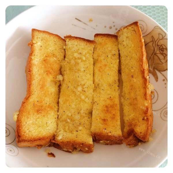 美味的淡奶油汤种吐司