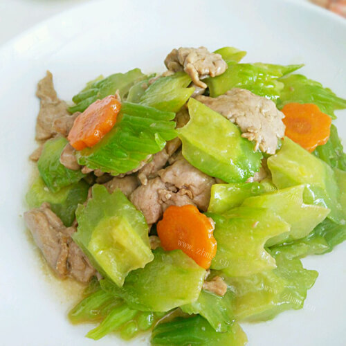 家常菜苦瓜炒肉片