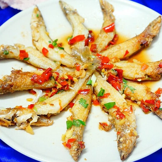 美味的豆酱煎焗沙尖鱼