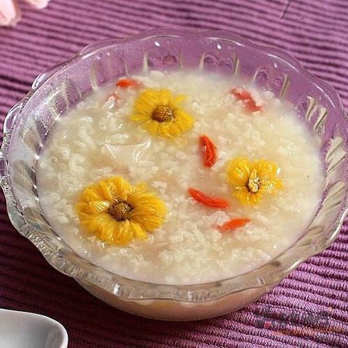 清火明目银耳菊花汤