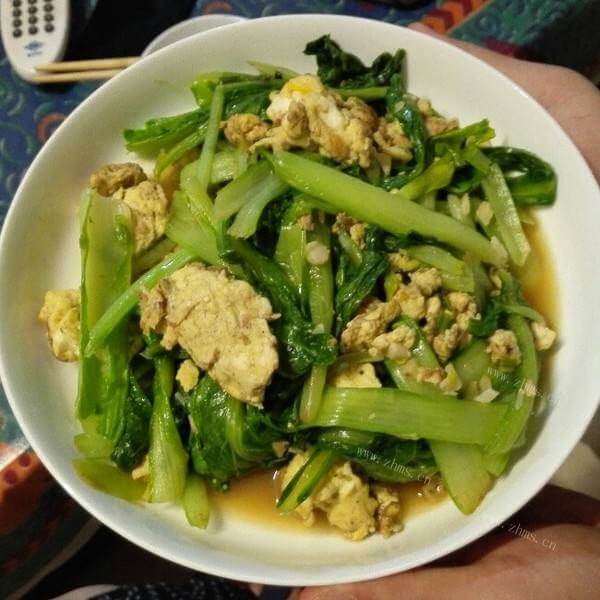 自制酸辣白菜炒银杏 