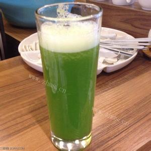 夏日清凉芹菜蜂蜜饮
