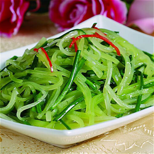 清炒莴笋丝