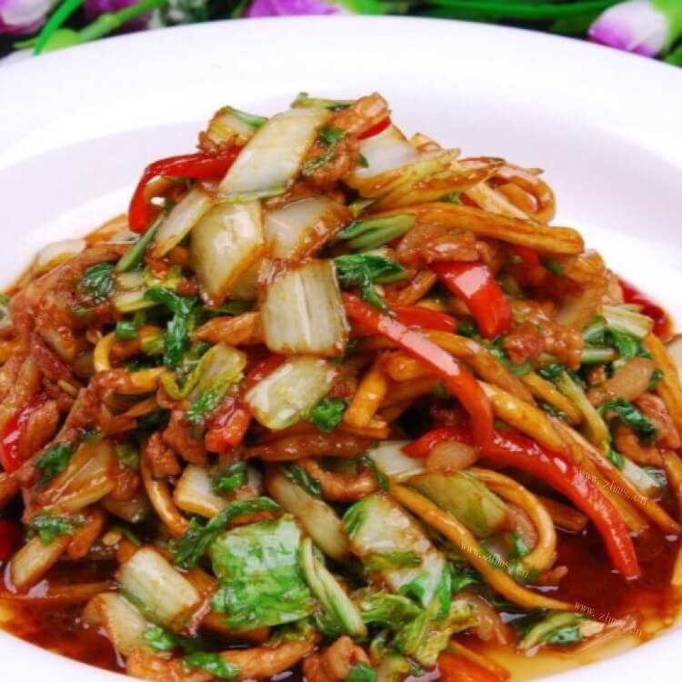 家常快菜炒肉
