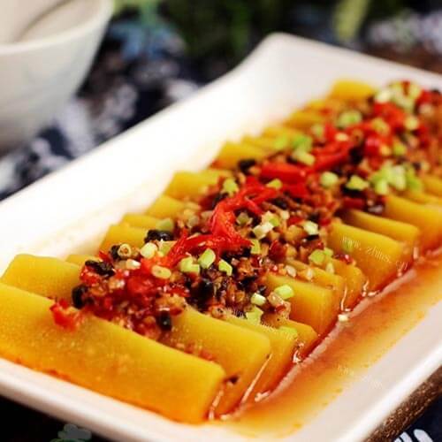 美味的豉味蒜烤南瓜