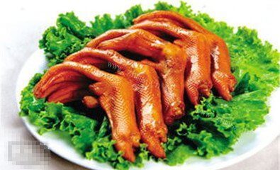 营养丰富的鸭爪做法图解4)