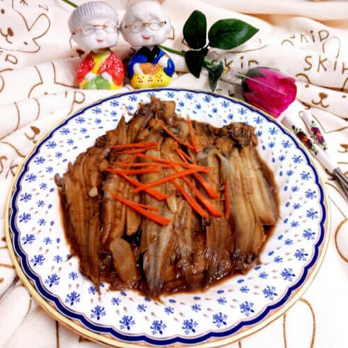 美味的炝锅风板鱼
