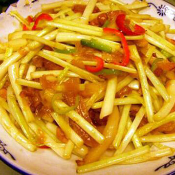 好吃的清炒韭黄