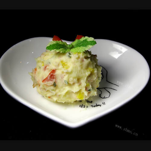 好吃的腊肠土豆沙拉