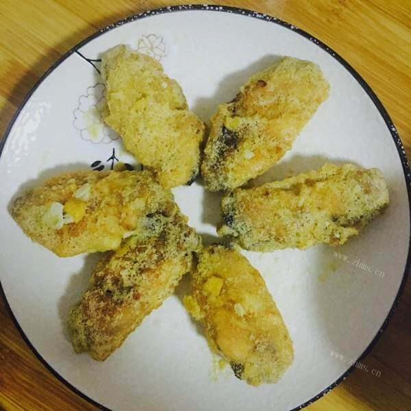 香味十足蒜香西兰花炒蛋黄