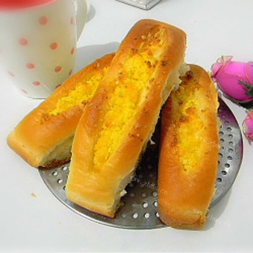 美味的蛋黄排包