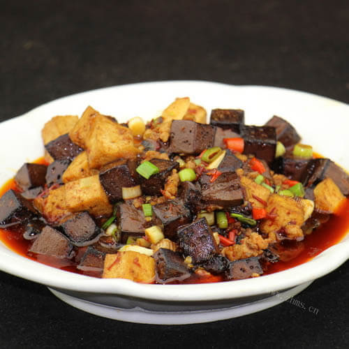 好吃的麻辣猪血