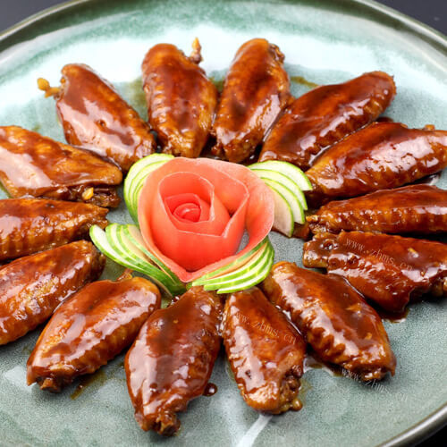 美味正宗的红烧鸡翅