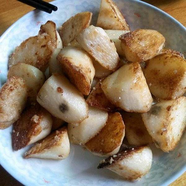 美味的红酒肉桂焦糖山药