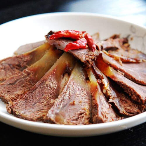 美味的高压锅酱牛肉