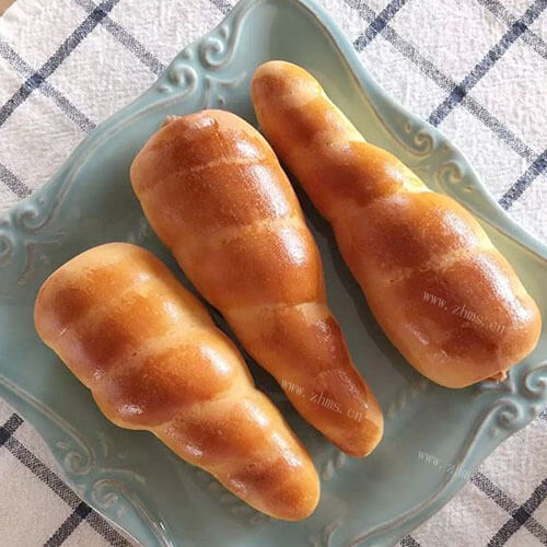香甜可口的胡萝卜面包