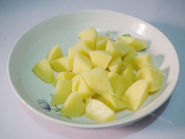 美味的菌菇烧鸡块做法图解10)