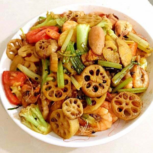 好吃的麻辣素干锅