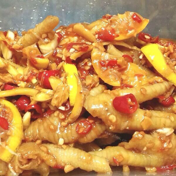 舒爽美味的酸辣鸡抓