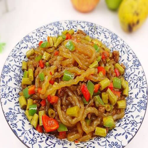 美味的肉末酸豆角粉条
