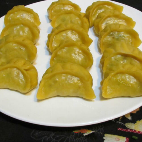 美味的三鲜金饺