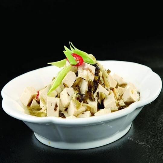 嫩滑雪菜豆腐