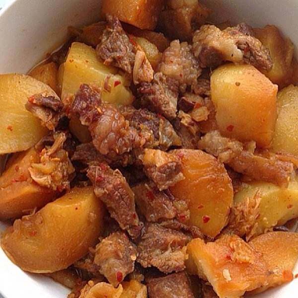 简洁版牛肉末炖土豆