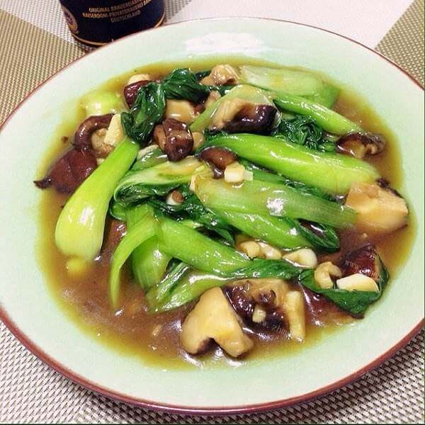 家常耗油香菇小白菜